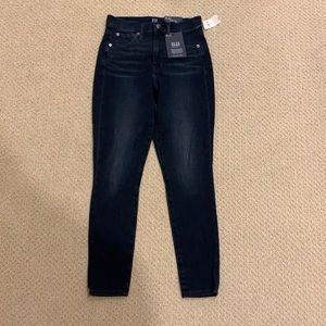 NWT Gap Sky High True Skinny ankle jeans